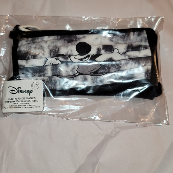 4 PACK MICKEY MOUSE FACE COVER LARGE LAST ONE - Picture 2 of 3